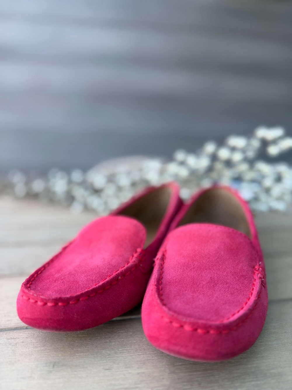 UGG Flores Suede Moccasin Loafers - Vibrant Ribbon Red Size US7